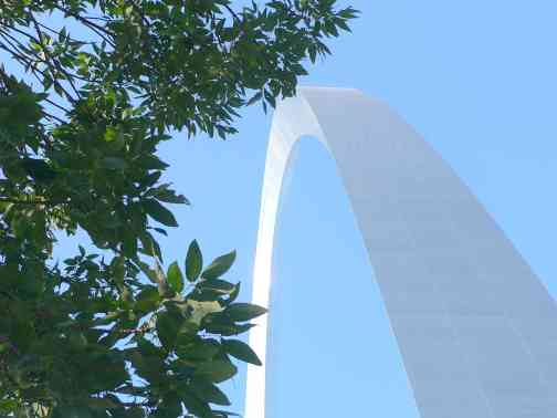 From any angle, the Gateway Arch is stunningly attractive. At 630 ft. (about 200 m) it is the highest structure in St. Louis.